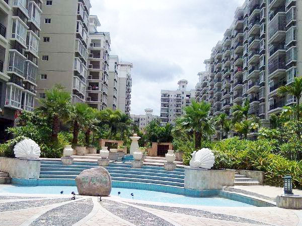Hainan Blue Water Bay